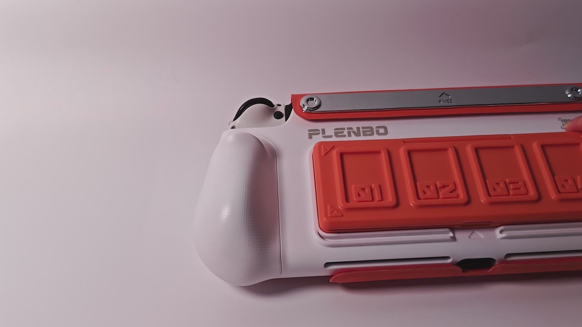 how the game card case works